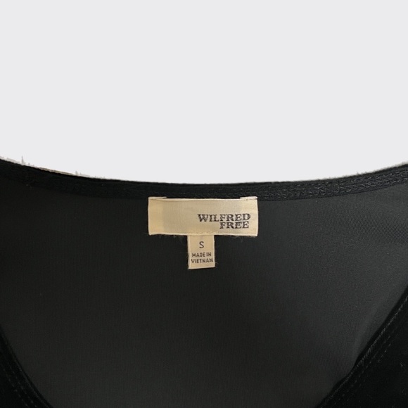 ARITZIA WILFRED FREE VELVET LONG SLEEVE | S #FML130029 - Picture 3 of 6